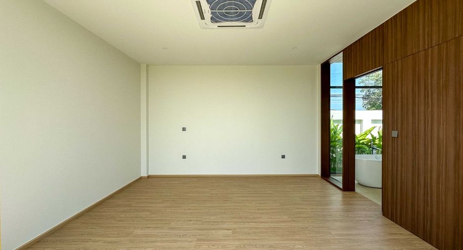Villa zum Kauf mit 4 Zimmer in Thalang, Phuket