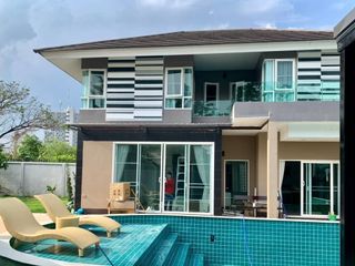 For rent 6 bed villa in Mueang Chiang Mai, Chiang Mai