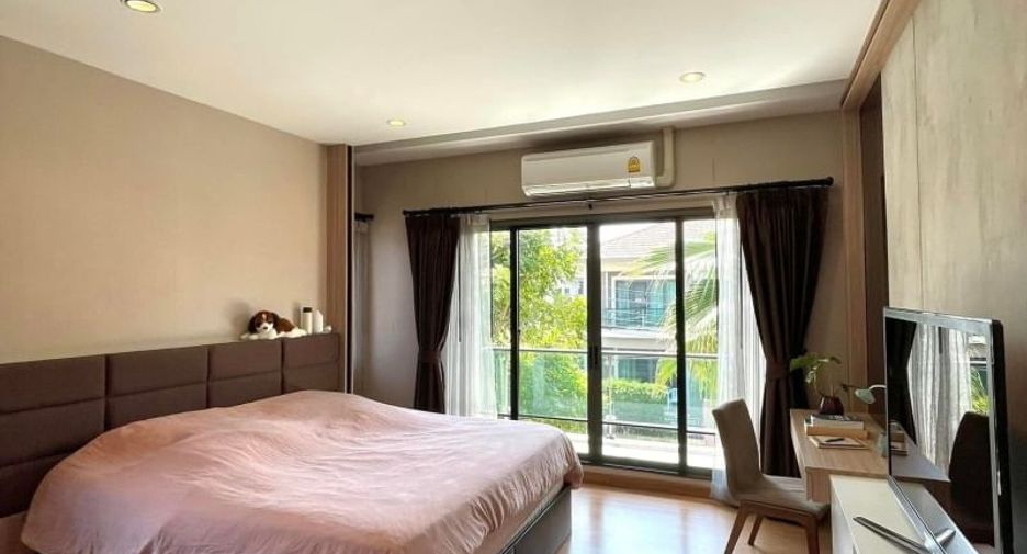 For rent and for sale 4 bedrooms house in Suan Luang, Bangkok