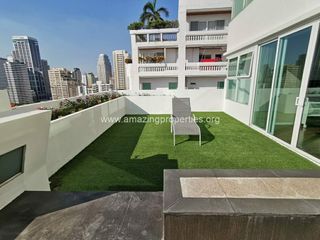 For rent 3 bed apartment in Khlong Toei, Bangkok
