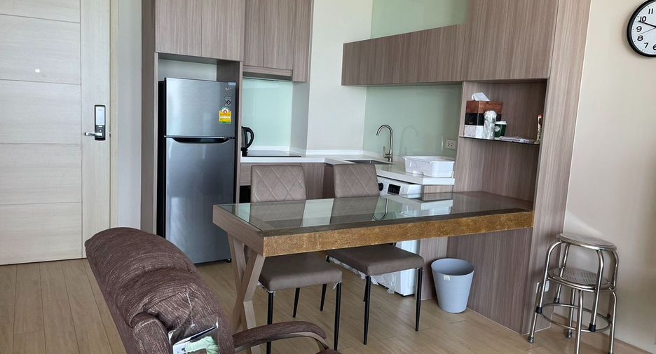 Wohnung zur Miete und zum Kauf mit 1 Zimmer in Bang Lamung, Chonburi