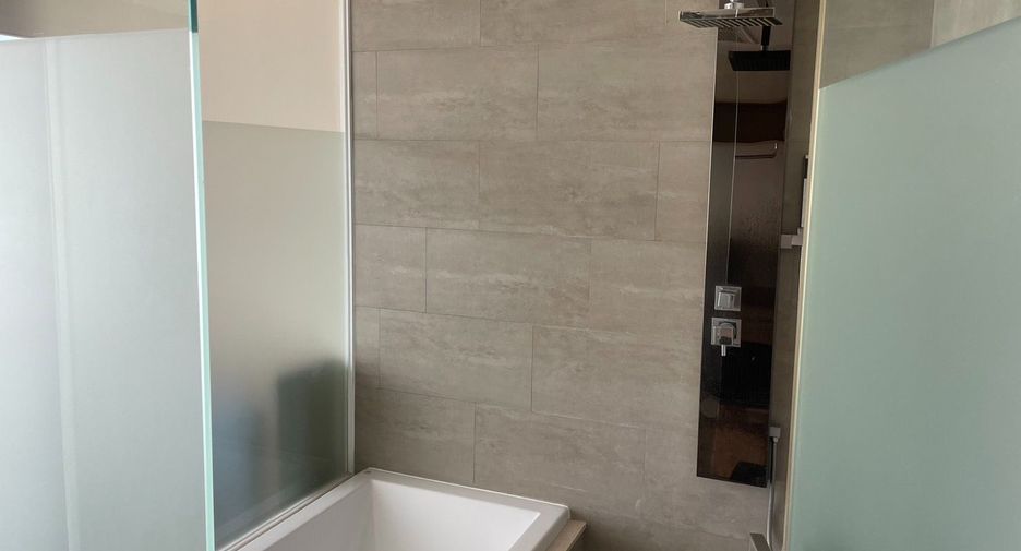 Wohnung zur Miete und zum Kauf mit 1 Zimmer in Bang Lamung, Chonburi