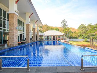 For sale 7 bedrooms villa in Cha Am, Phetchaburi