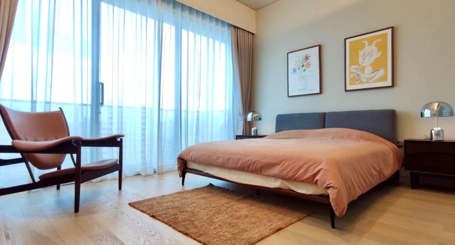 For rent and for sale 2 bedrooms condo in Watthana, Bangkok