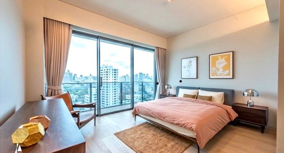 For rent and for sale 2 bedrooms condo in Watthana, Bangkok