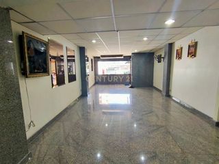 For rent retail Space in Din Daeng, Bangkok