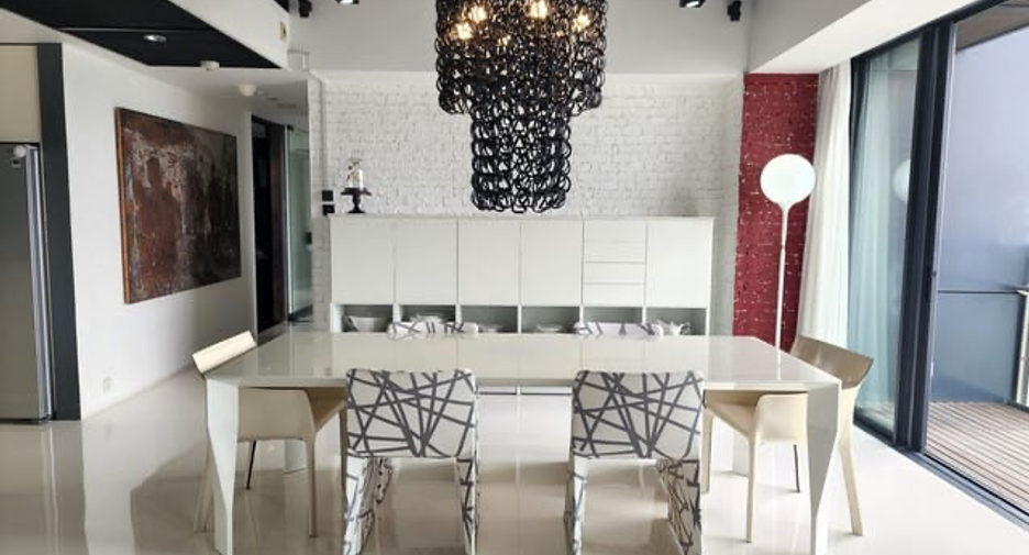For rent 3 bedrooms condo in Sathon, Bangkok