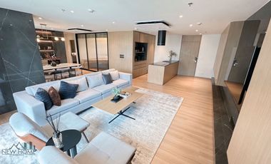 For sale 3 bed condo in Khlong Toei, Bangkok