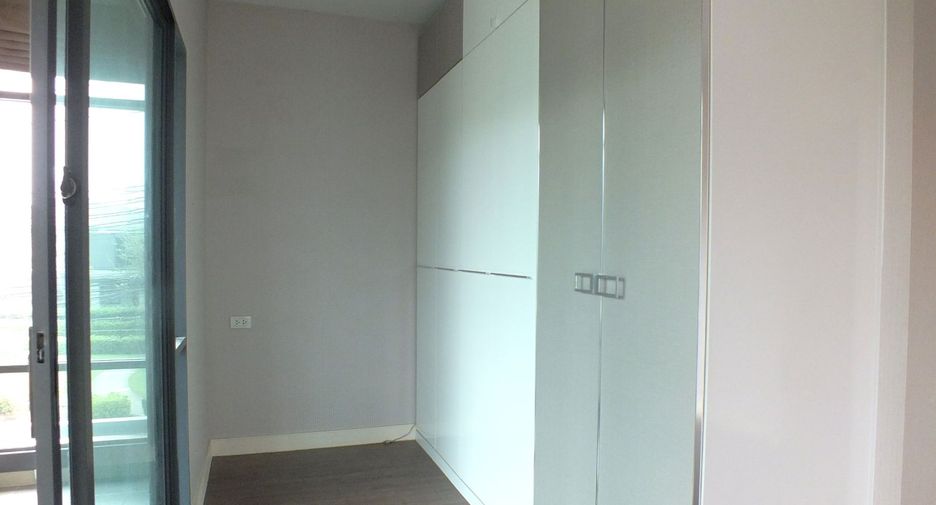 Продажа 4 спальни дом в Mueang Pathum Thani, Патумтани