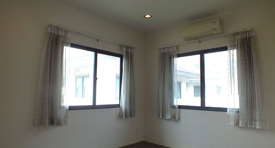 Продажа 4 спальни дом в Mueang Pathum Thani, Патумтани