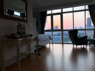For rent そして for sale 3 Beds house in Khlong Toei, Bangkok
