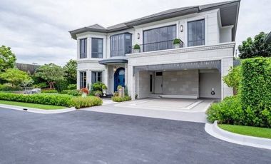 For sale 4 bedrooms house in Bang Kapi, Bangkok