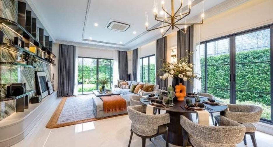 Продажа 4 спальни дом в Банг Капи, Бангкок
