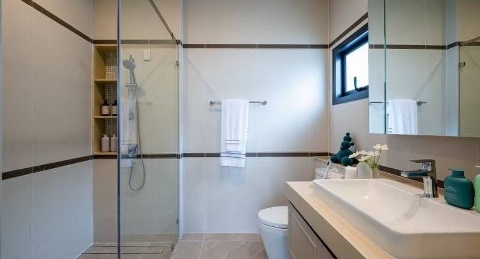 Продажа 4 спальни дом в Банг Капи, Бангкок