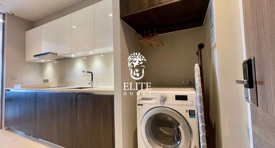 For rent 2 bedrooms condo in Watthana, Bangkok