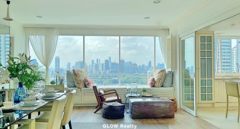 For rent そして for sale 4 Beds condo in Khlong Toei, Bangkok