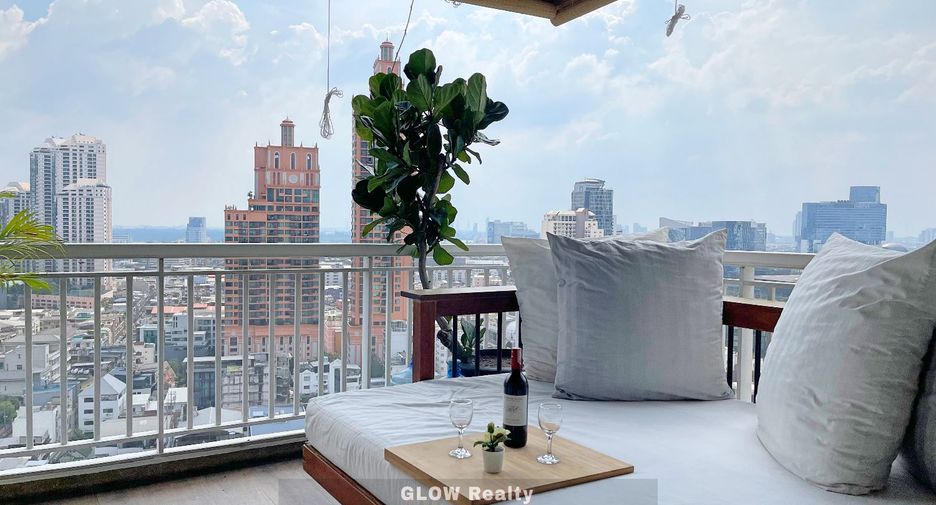 For rent そして for sale 4 Beds condo in Khlong Toei, Bangkok