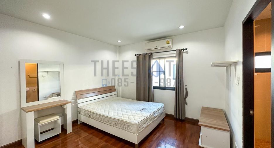 For rent 2 bedrooms townhouse in San Sai, Chiang Mai