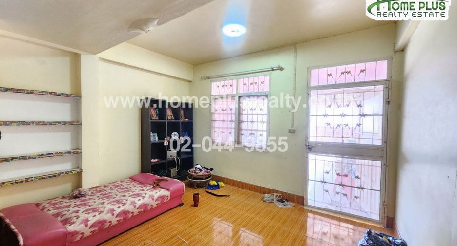 À vendre 2 chambres maison de ville à Cha Am, Phetchaburi