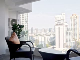For rent 3 bedrooms condo in Watthana, Bangkok