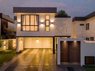 For sale 4 bedrooms house in Hang Dong, Chiang Mai