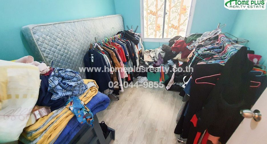 Reihenhaus zum Kauf mit 3 Zimmer in Bang Khun Thian, Bangkok