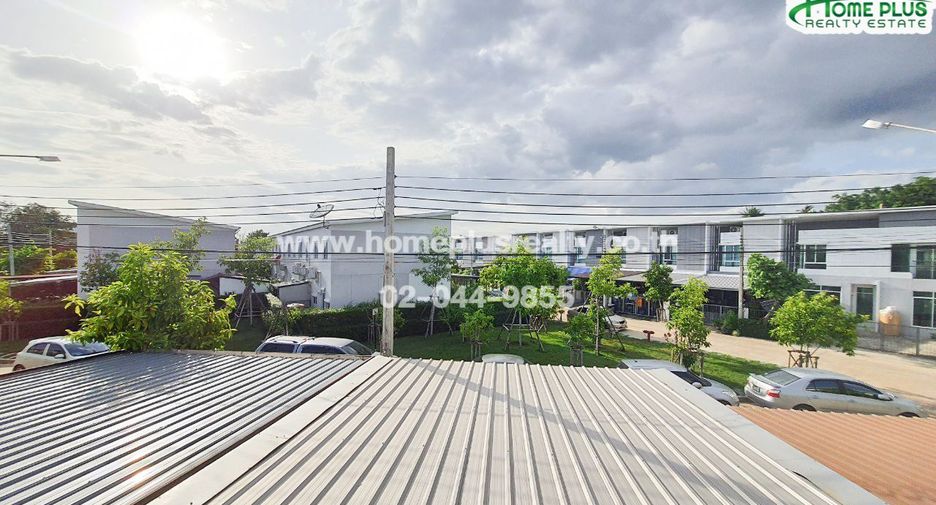 Reihenhaus zum Kauf mit 3 Zimmer in Bang Khun Thian, Bangkok