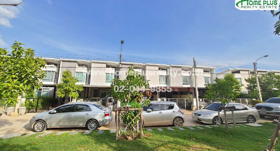 Reihenhaus zum Kauf mit 3 Zimmer in Bang Khun Thian, Bangkok