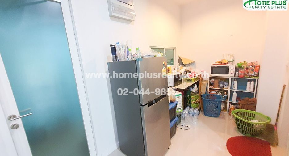 Reihenhaus zum Kauf mit 3 Zimmer in Bang Khun Thian, Bangkok