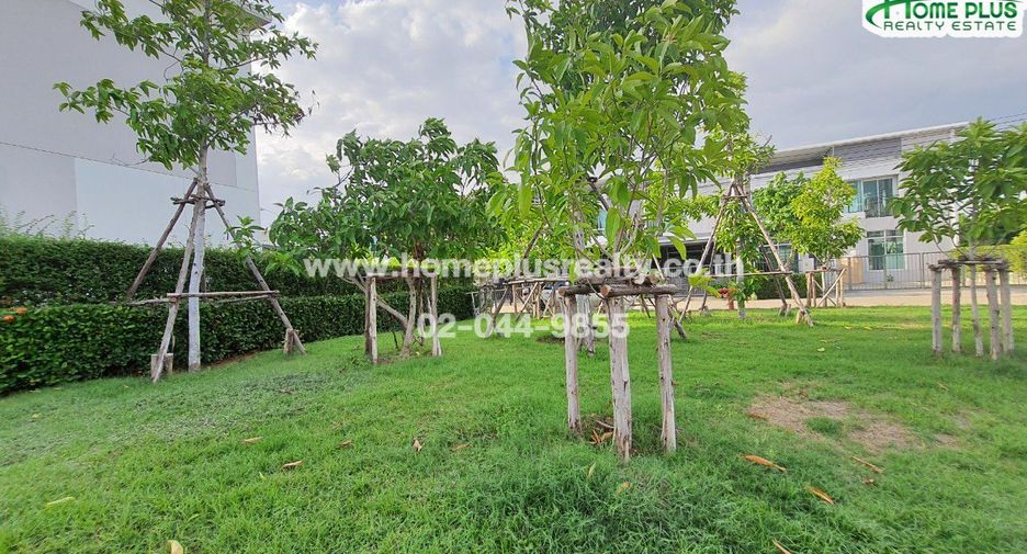 Reihenhaus zum Kauf mit 3 Zimmer in Bang Khun Thian, Bangkok