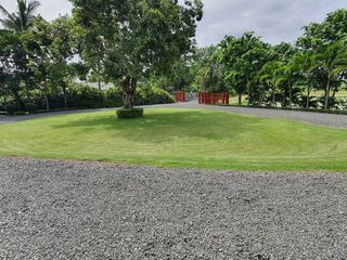 For sale 5 bedrooms house in Doi Saket, Chiang Mai