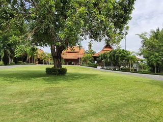 For sale 5 bedrooms house in Doi Saket, Chiang Mai
