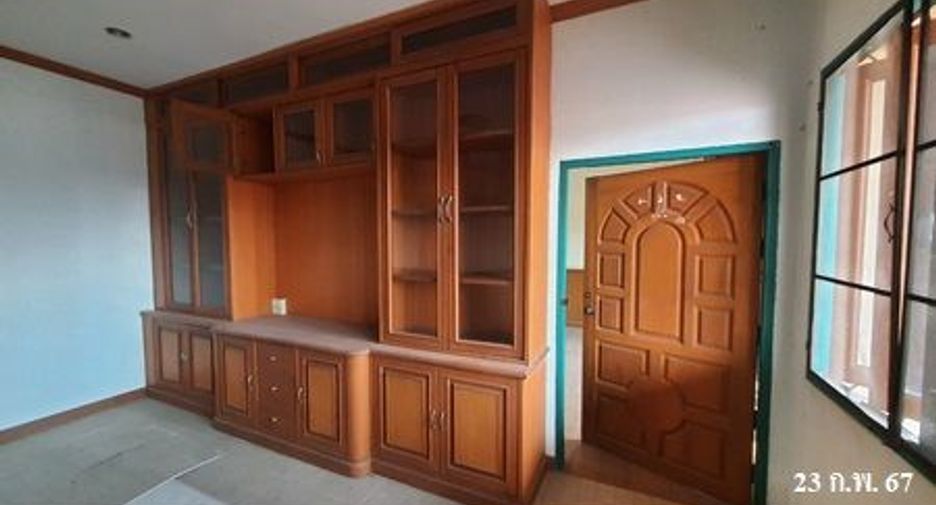 For sale studio house in Mae Sot, Tak