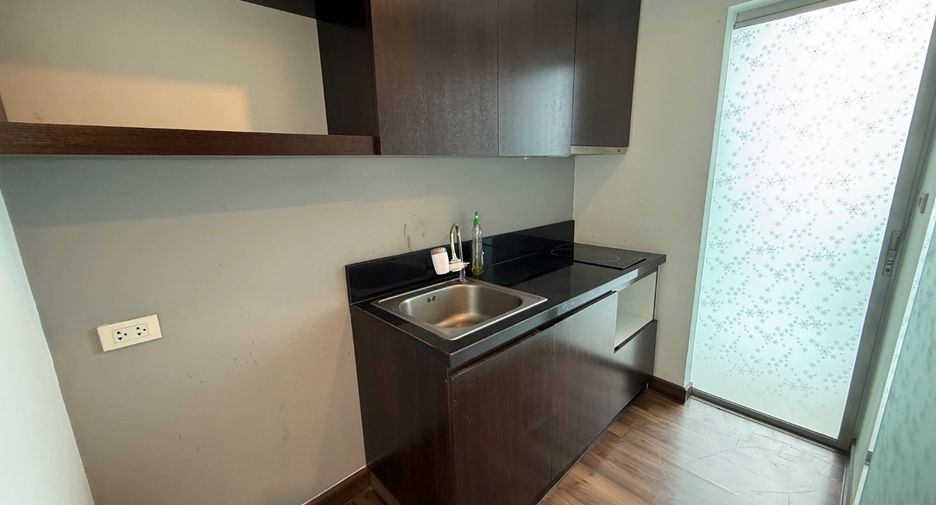 For rent and for sale 1 bed condo in Khan Na Yao, Bangkok
