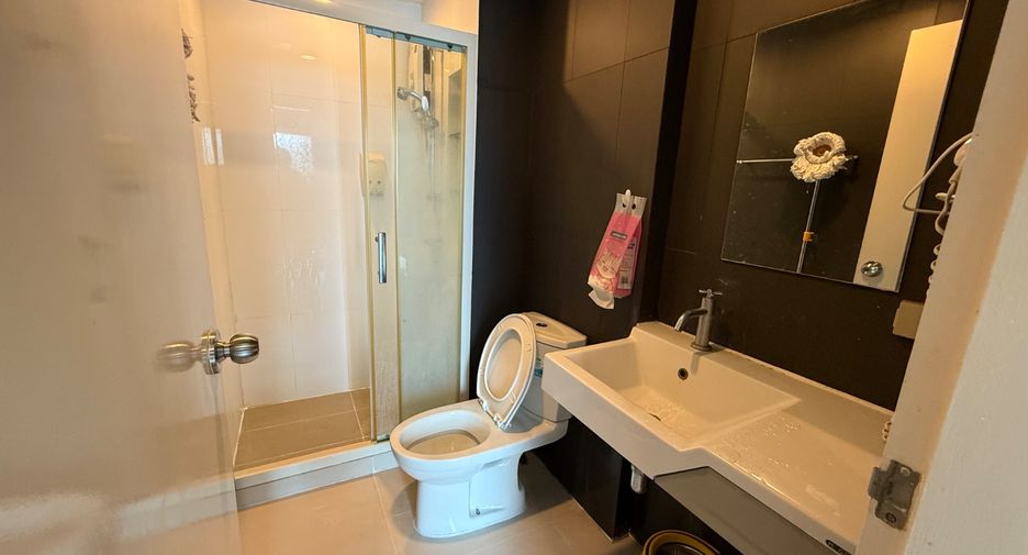 For rent and for sale 1 bed condo in Khan Na Yao, Bangkok