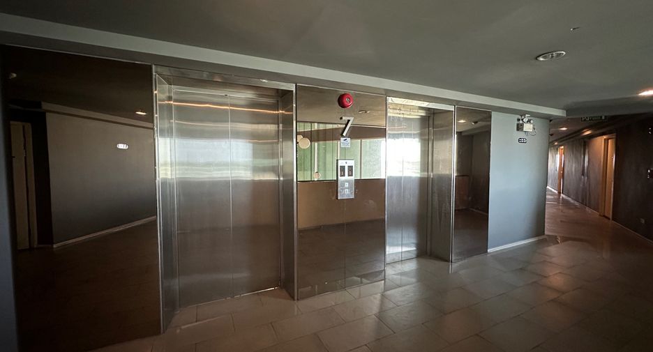 For rent and for sale 1 bed condo in Khan Na Yao, Bangkok