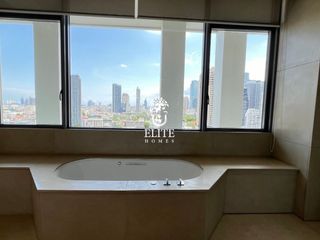 À louer 3 chambres condo à Sathon, Bangkok