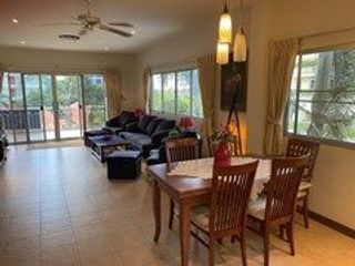 À vendre 3 chambres appartement à Bang Lamung, Chonburi