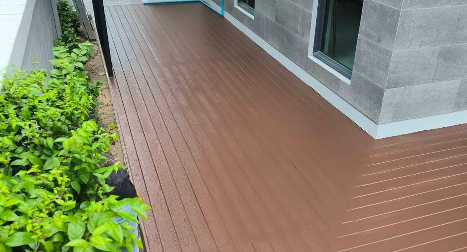 Casa en alquiler y en venta de 4 habitaciones en Bang Phli, Samut Prakan