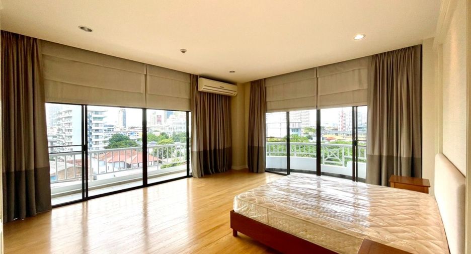 À louer 4 chambres appartement à Watthana, Bangkok