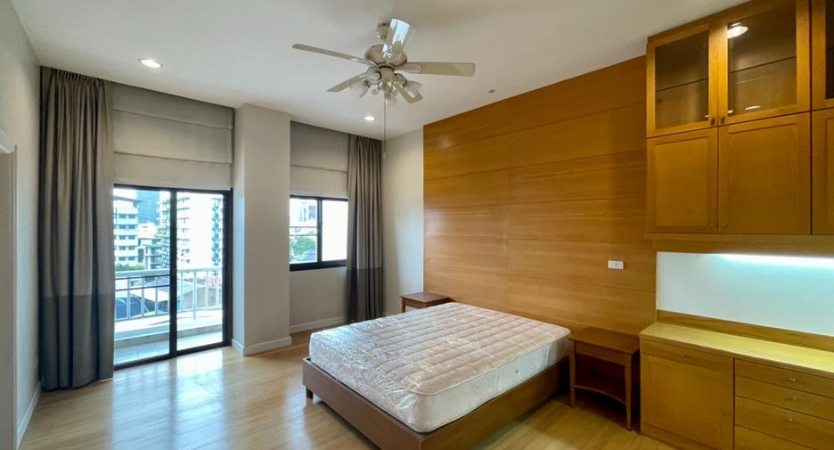 À louer 4 chambres appartement à Watthana, Bangkok