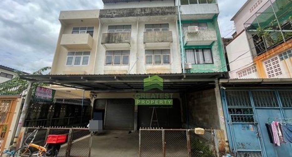 For sale 4 Beds retail Space in Bang Kruai, Nonthaburi