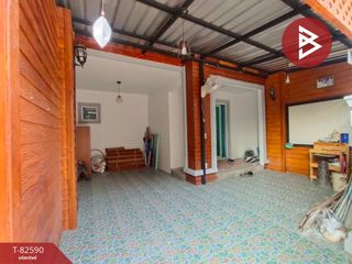 For sale 3 bed townhouse in Bang Phli, Samut Prakan