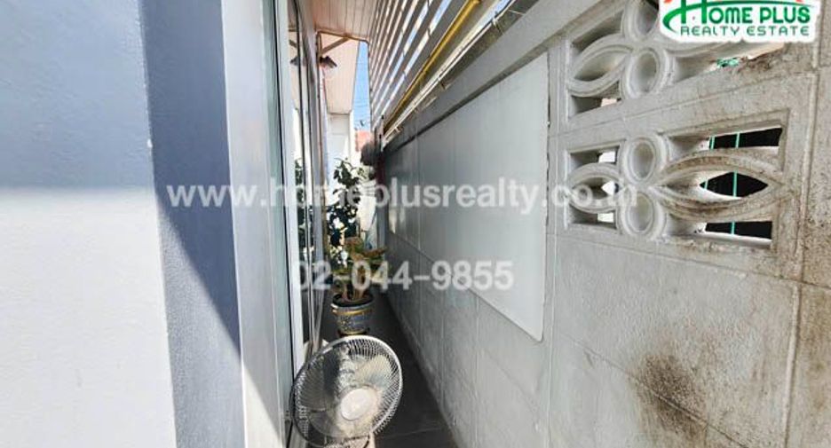 For sale 4 bedrooms house in Bang Lamung, Chonburi