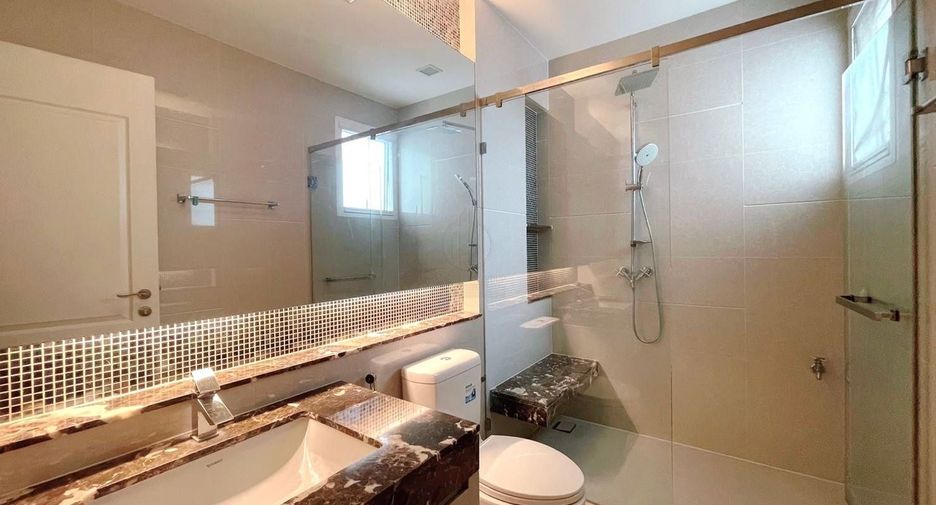 For sale 4 bedrooms house in Bang Phli, Samut Prakan