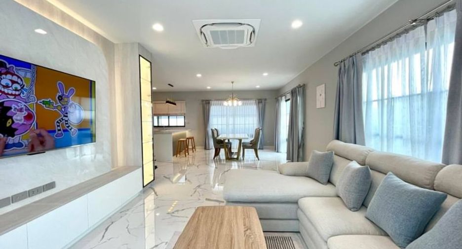 For rent and for sale 4 bedrooms house in Bang Phli, Samut Prakan