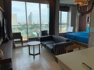 For rent and for sale 1 bed condo in Bang Lamung, Chonburi