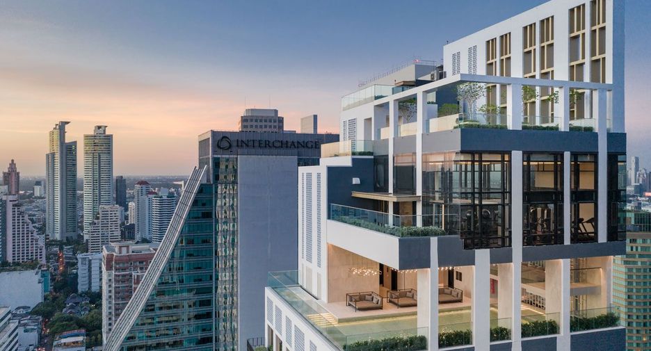 For sale 1 Beds condo in Khlong Toei, Bangkok