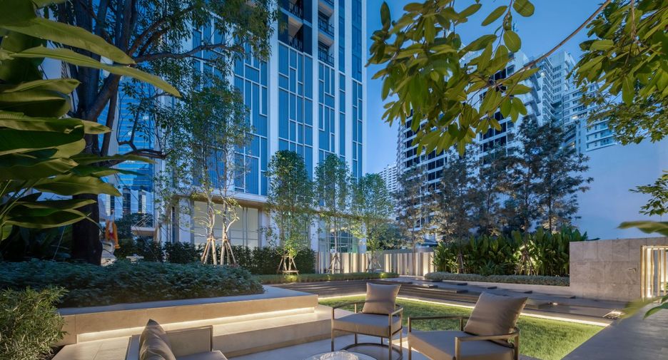 For sale 1 Beds condo in Khlong Toei, Bangkok