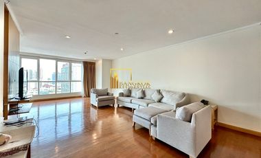 For rent 3 bed apartment in Khlong Toei, Bangkok